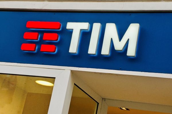KKR has made an offer to acquire a portion of Telecom Italia’s fixed line operations